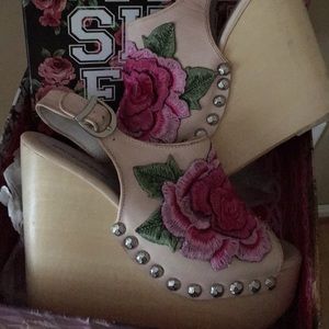 Platform Jeffrey Campbell